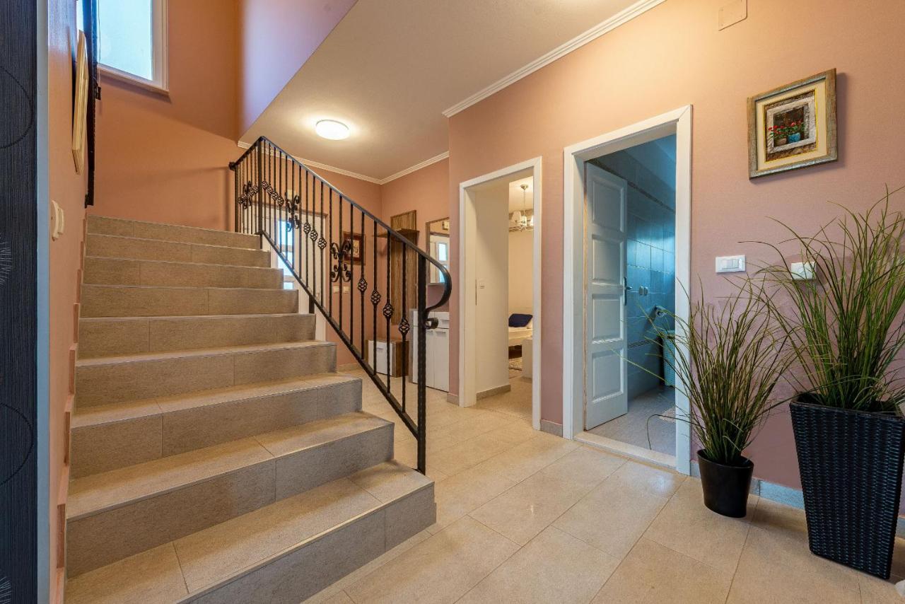 Villa Tatijana Zadarvillas Kukljica Exterior foto